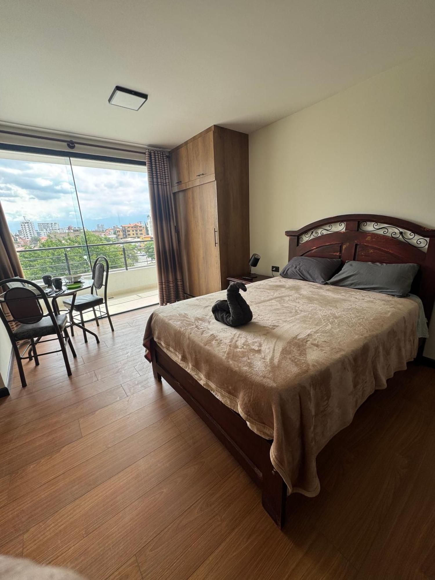 Acogedor Y Con Hermosa Vista Apartment Cochabamba Ngoại thất bức ảnh