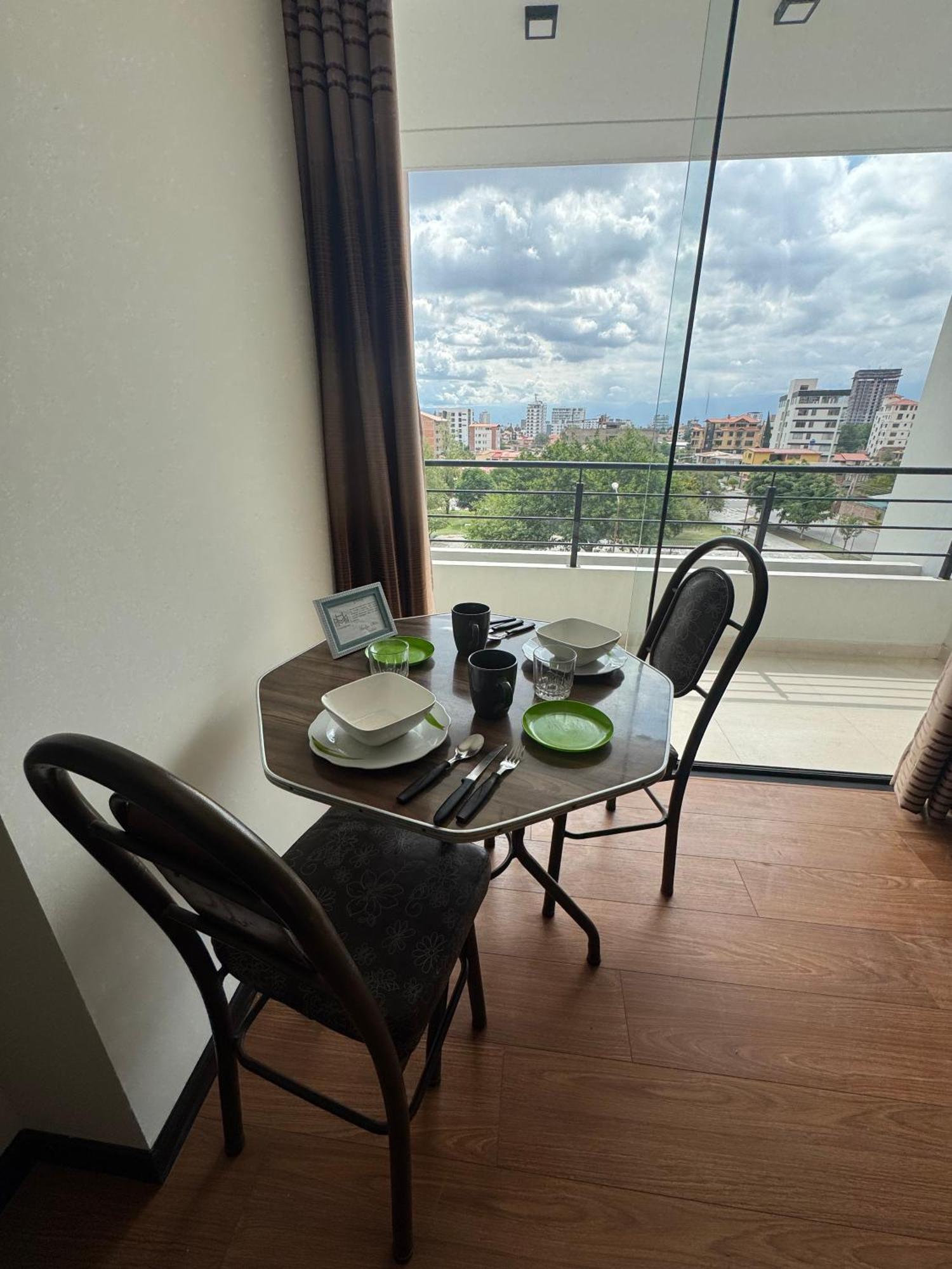 Acogedor Y Con Hermosa Vista Apartment Cochabamba Ngoại thất bức ảnh